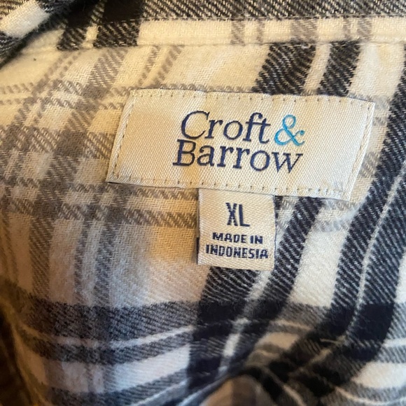 Croft and barrow Mens plaid shirt - Picture 3 of 3